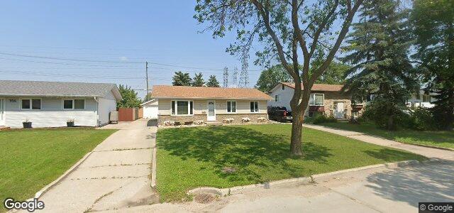 Larawan ng 110 Paulley Drive sa Winnipeg, Manitoba