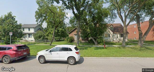 111 Kildare Avenue E（加拿大曼尼托巴省温尼伯市）房屋照片