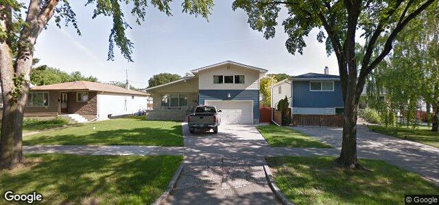 Larawan ng 111 Ralph Avenue E sa Winnipeg, Manitoba