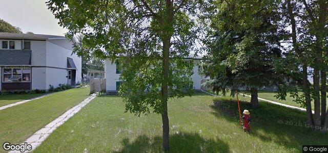 Larawan ng 114 Allenby Crescent sa Winnipeg, Manitoba