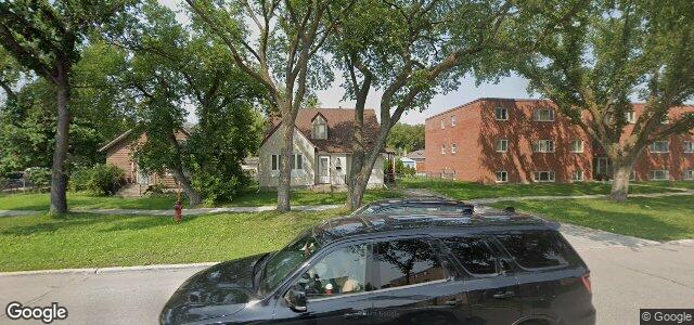 Larawan ng 115 Kildare Avenue E sa Winnipeg, Manitoba