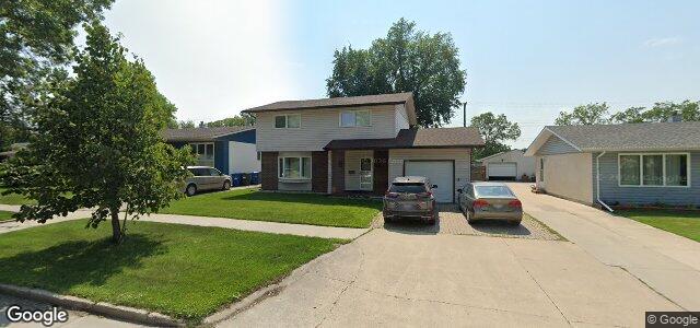 Larawan ng 126 St Martin Boulevard sa Winnipeg, Manitoba