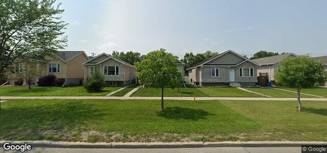 Larawan ng 127 Redonda Street sa Winnipeg, Manitoba