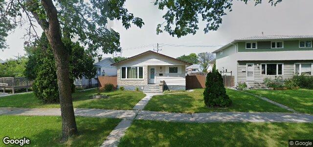 Larawan ng 127 Thom Avenue E sa Winnipeg, Manitoba