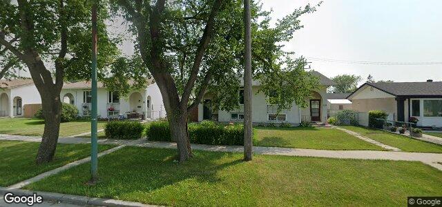 Larawan ng 130 Larche Avenue E sa Winnipeg, Manitoba