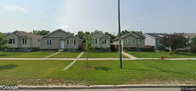 Larawan ng 135 Redonda Street sa Winnipeg, Manitoba