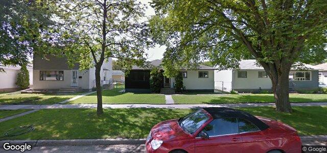 Larawan ng 136 Edward Avenue E sa Winnipeg, Manitoba