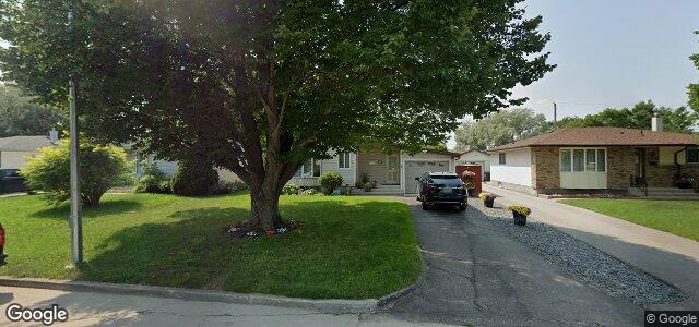 137 Brelade Street（加拿大曼尼托巴省溫尼伯市）房屋照片