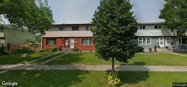 Larawan ng 137 Thom Avenue E sa Winnipeg, Manitoba