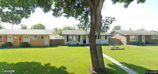 Photo of 138 Whitehall Boulevard in Winnipeg, Manitoba