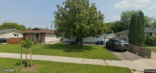 Photo of 140 Brelade Street in Winnipeg, Manitoba