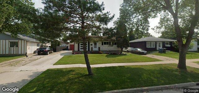 Larawan ng 152 St Claire Boulevard sa Winnipeg, Manitoba