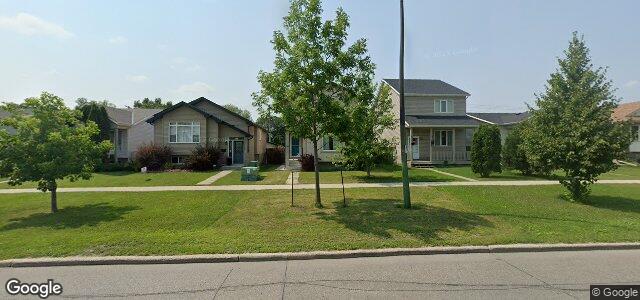 Larawan ng 155 Redonda Street sa Winnipeg, Manitoba