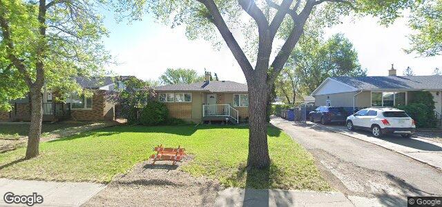 Larawan ng 16 Walden Crescent sa Winnipeg, Manitoba