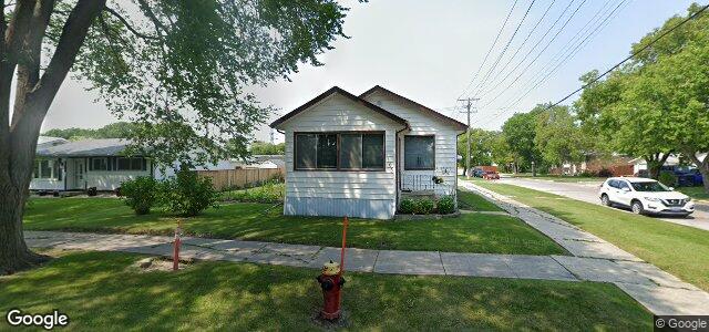 Larawan ng 163 Thom Avenue E sa Winnipeg, Manitoba