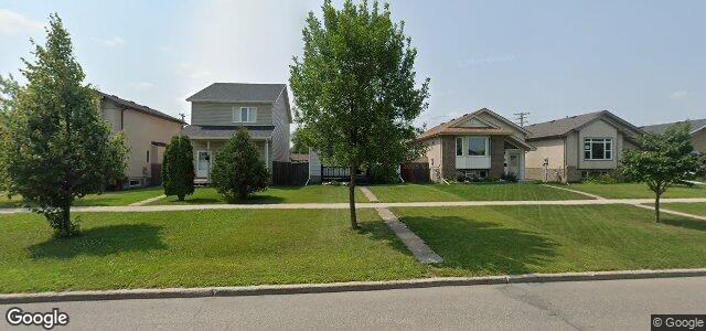 Larawan ng 165 Redonda Street sa Winnipeg, Manitoba