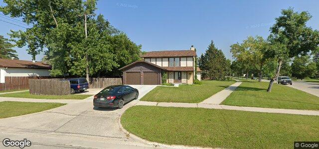 Photo of 165 Whitehall Boulevard in Winnipeg, Manitoba