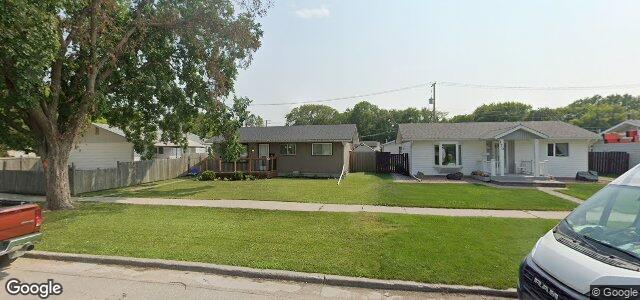 Larawan ng 174 Larche Avenue E sa Winnipeg, Manitoba