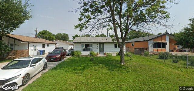 Larawan ng 18 Minikada Bay sa Winnipeg, Manitoba