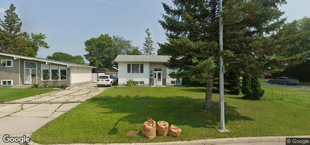 Larawan ng 2 Cranbrook Bay sa Winnipeg, Manitoba