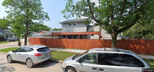 Larawan ng 2 Paulley Drive sa Winnipeg, Manitoba