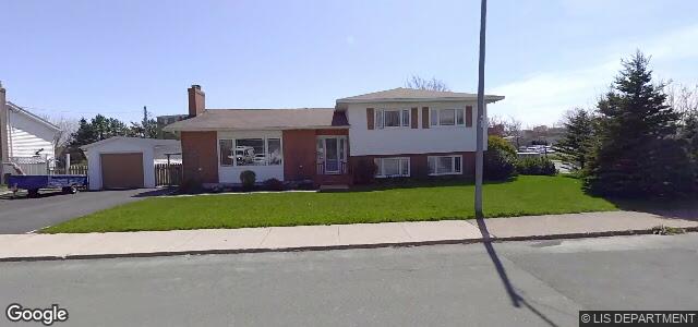 Larawan ng 2 Regina Place sa Winnipeg, Manitoba