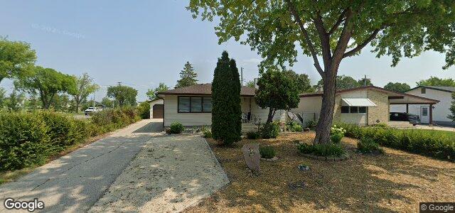 Larawan ng 2 Sark Crescent sa Winnipeg, Manitoba