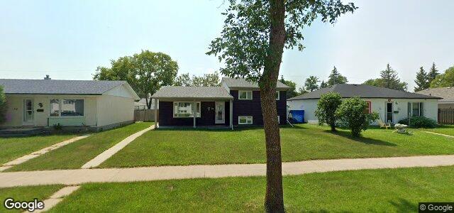 Larawan ng 20 Whitehall Boulevard sa Winnipeg, Manitoba