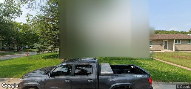 Photo of 23 St Claire Boulevard in Winnipeg, Manitoba