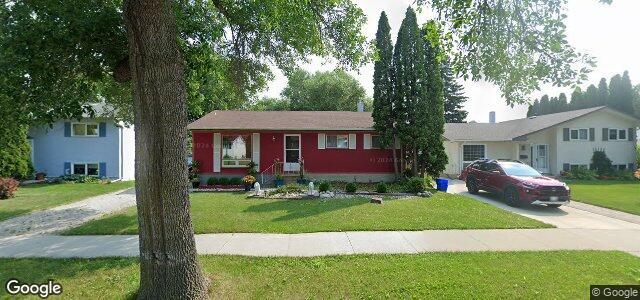 Larawan ng 26 St Claire Boulevard sa Winnipeg, Manitoba