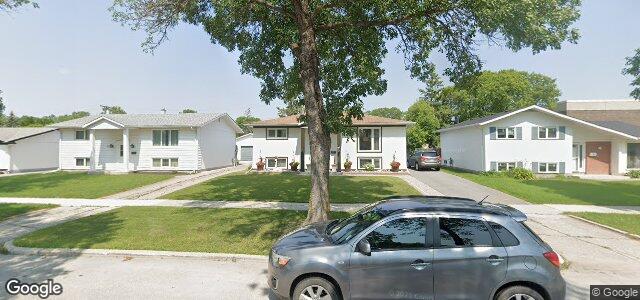 Larawan ng 27 Whitehall Boulevard sa Winnipeg, Manitoba