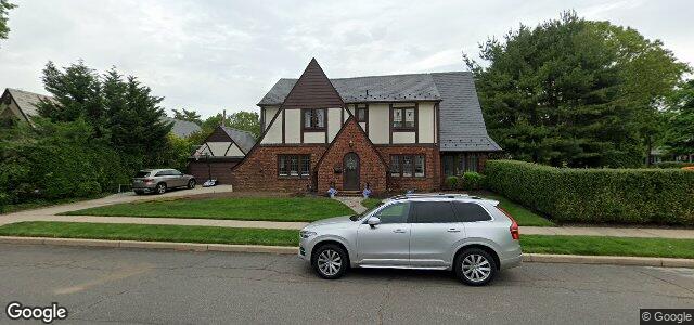 Larawan ng 28 Whitehall Boulevard sa Winnipeg, Manitoba