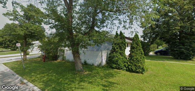 Larawan ng 30 Blue Heron Crescent sa Winnipeg, Manitoba