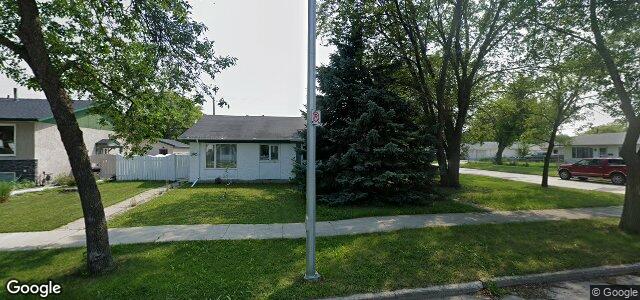 Larawan ng 300 Dowling Avenue E sa Winnipeg, Manitoba