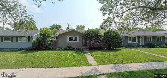 Larawan ng 306 Larche Crescent sa Winnipeg, Manitoba