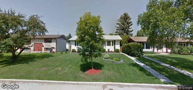 Larawan ng 31 Bramwell Avenue sa Winnipeg, Manitoba