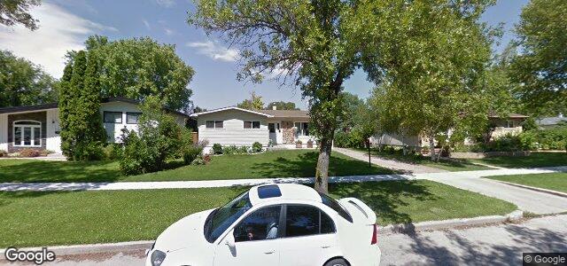 Larawan ng 321 Harold Avenue E sa Winnipeg, Manitoba