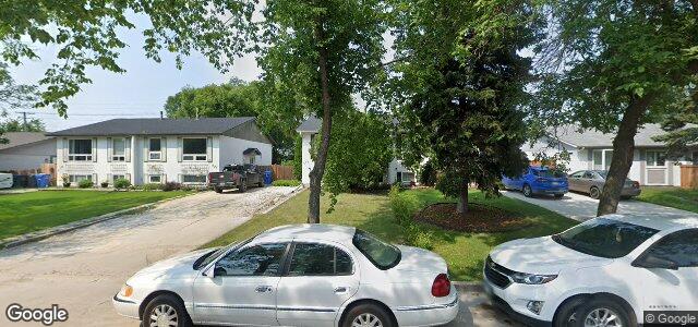 Larawan ng 323 Larche Crescent sa Winnipeg, Manitoba