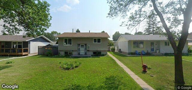 Larawan ng 336 Thom Avenue E sa Winnipeg, Manitoba
