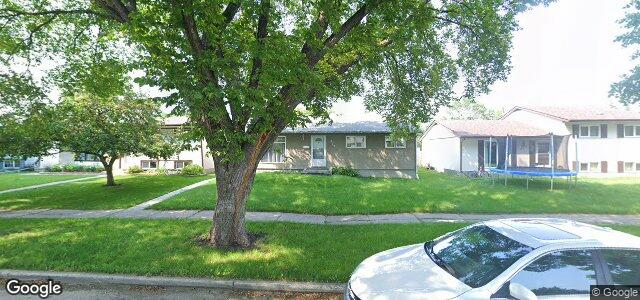 Larawan ng 339 Edward Avenue E sa Winnipeg, Manitoba