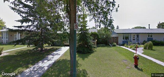 Larawan ng 34 Bramwell Avenue sa Winnipeg, Manitoba