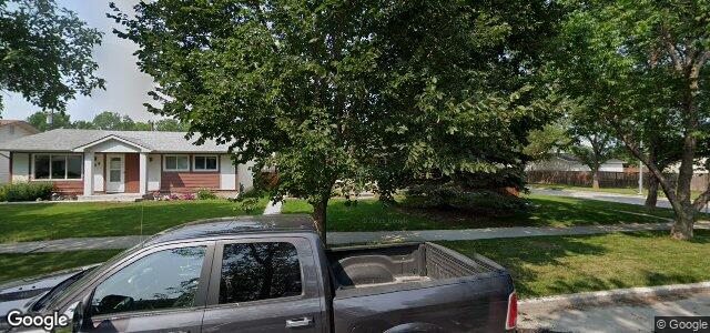 Larawan ng 341 Dowling Avenue E sa Winnipeg, Manitoba