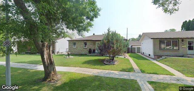 Photo of 342 Edward Avenue E in Winnipeg, Manitoba