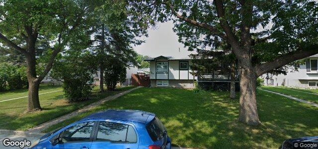 Larawan ng 343 Thom Avenue E sa Winnipeg, Manitoba
