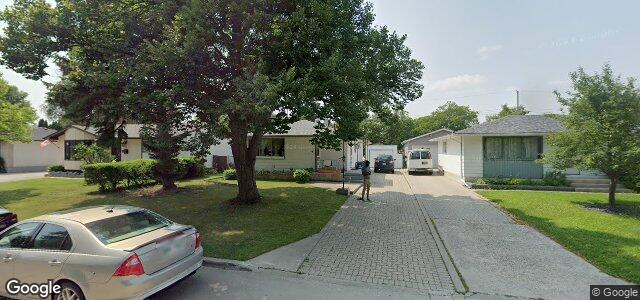 Larawan ng 35 Laurentia Bay sa Winnipeg, Manitoba