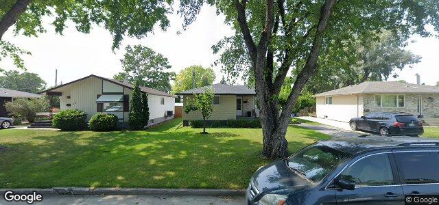 Larawan ng 35 Sark Crescent sa Winnipeg, Manitoba