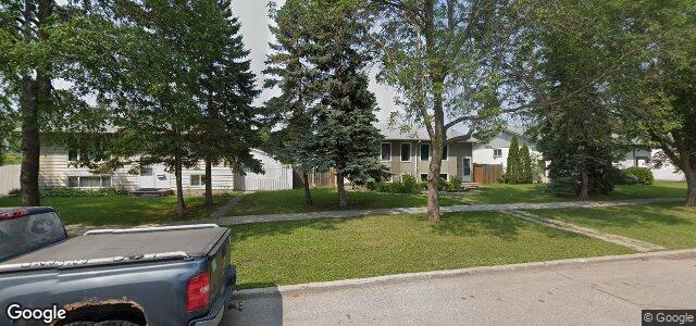 Larawan ng 351 Mcmeans Avenue E sa Winnipeg, Manitoba