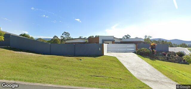 Larawan ng 37 Huntington Drive sa Winnipeg, Manitoba