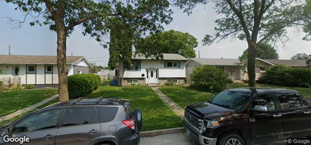 Larawan ng 377 Larche Crescent sa Winnipeg, Manitoba