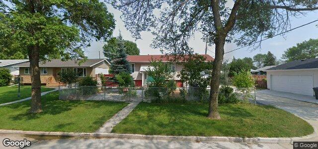 Larawan ng 389 Larche Crescent sa Winnipeg, Manitoba